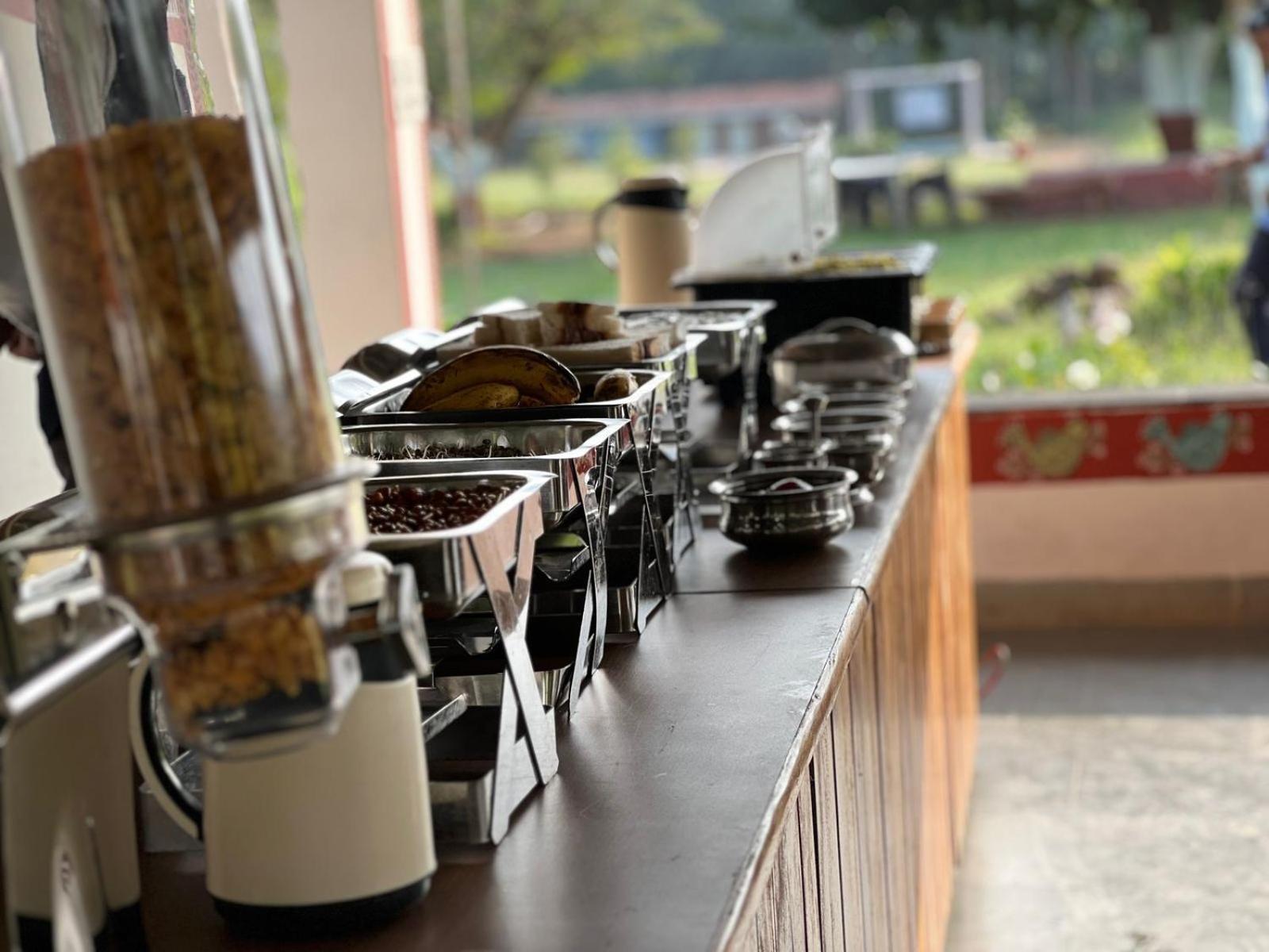 Wow Stayz2 Pachmarhi Foothill Cottages Exterior foto