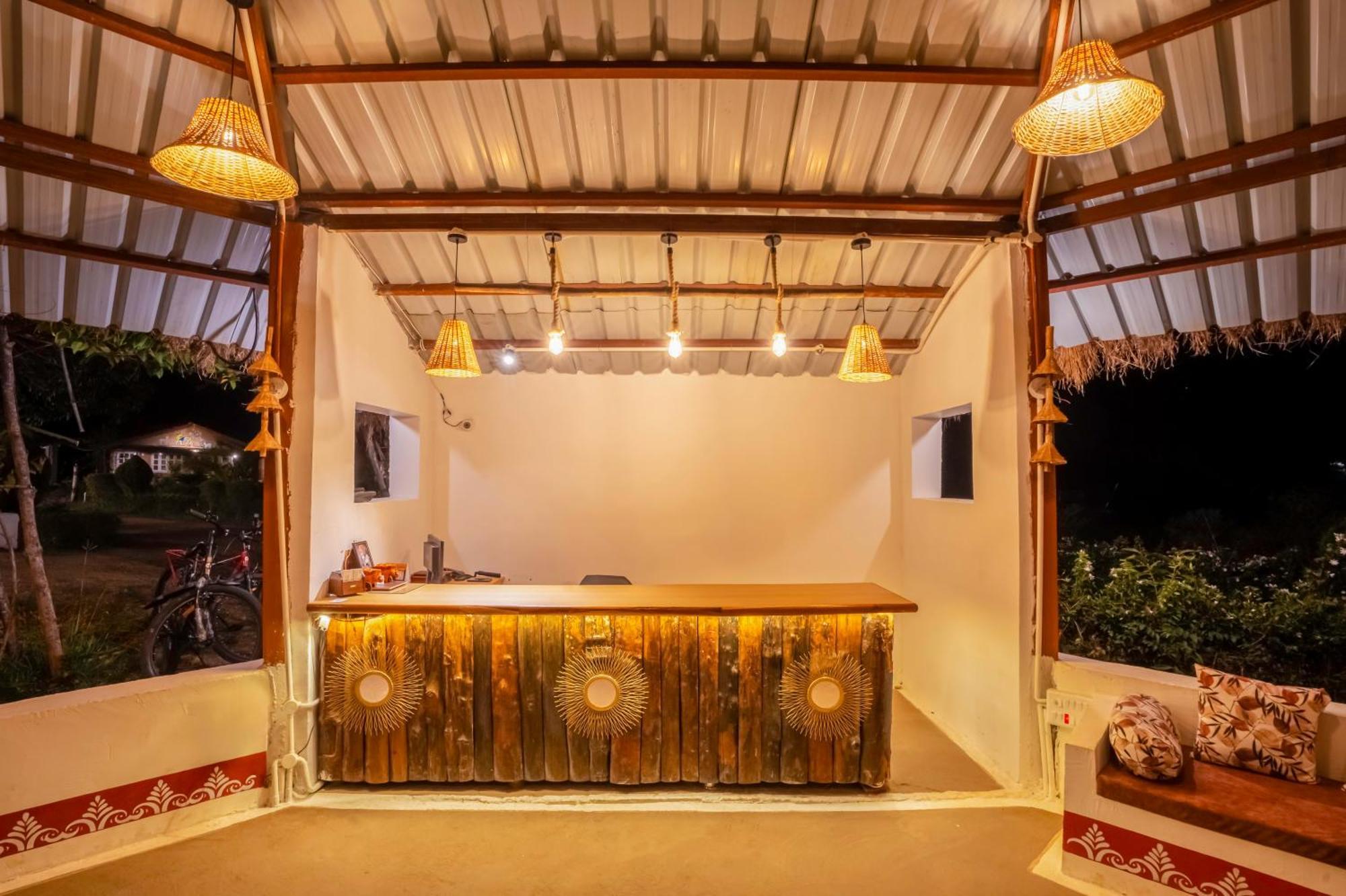 Wow Stayz2 Pachmarhi Foothill Cottages Exterior foto