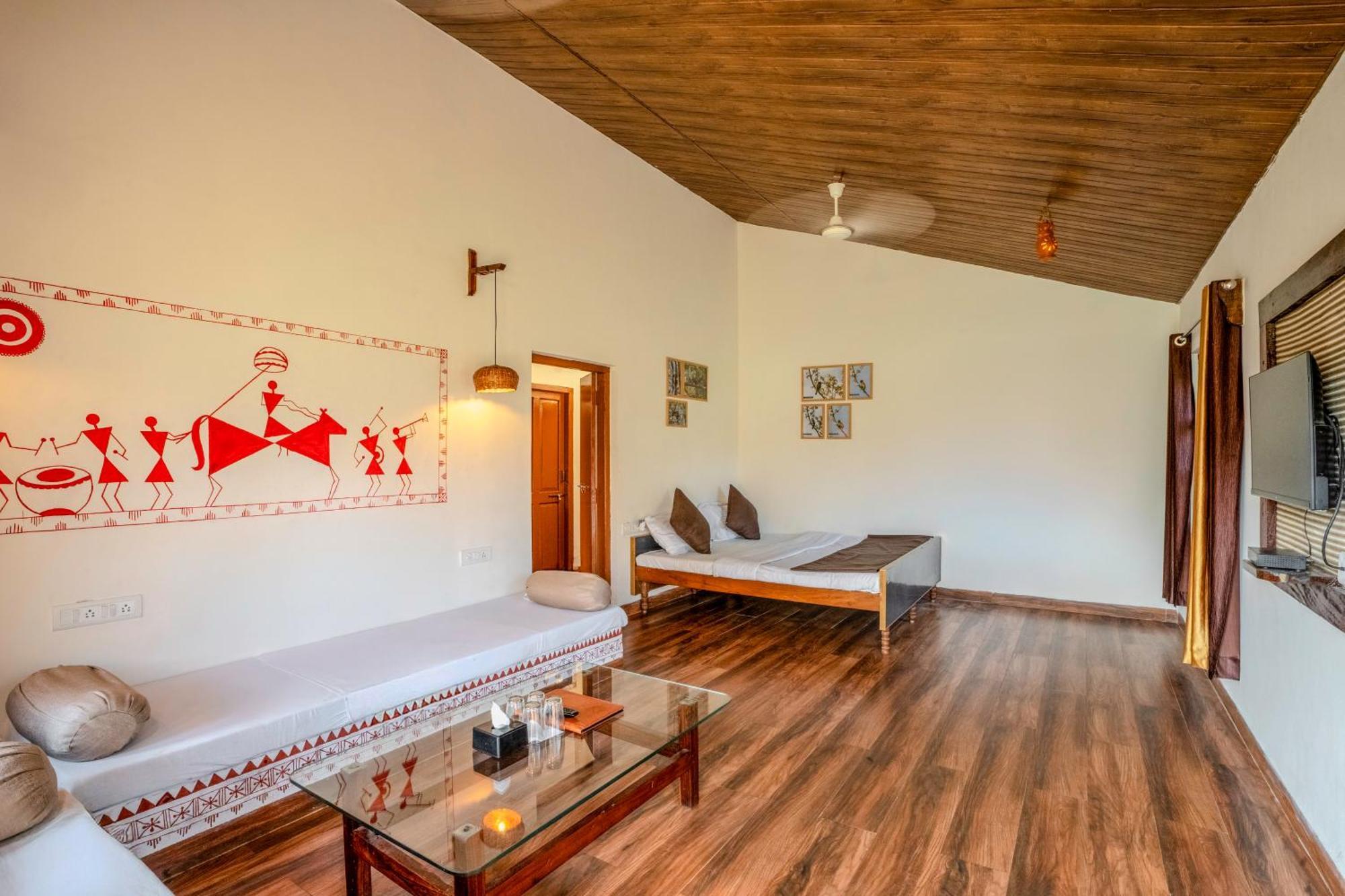 Wow Stayz2 Pachmarhi Foothill Cottages Exterior foto