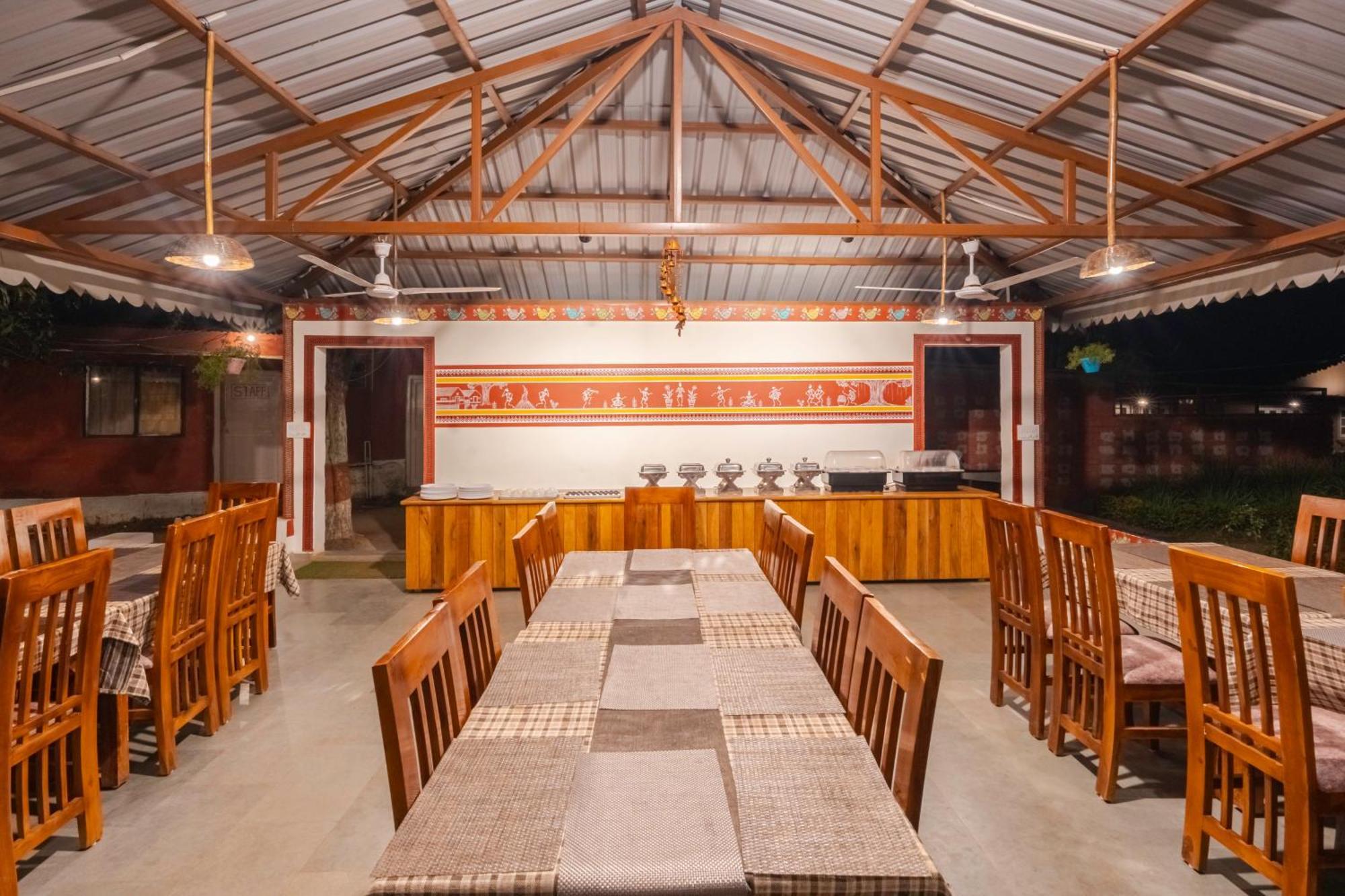 Wow Stayz2 Pachmarhi Foothill Cottages Exterior foto